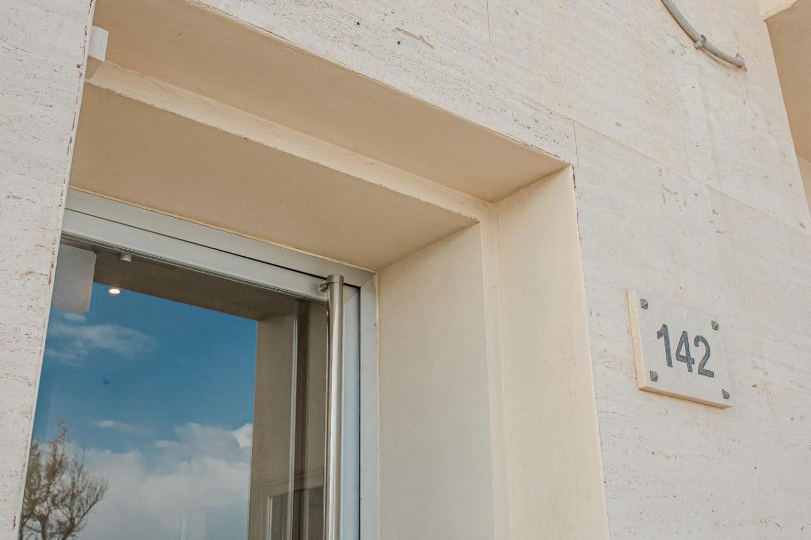 Apartment Sea Front 3 Bedroom With Ps5 Sliema